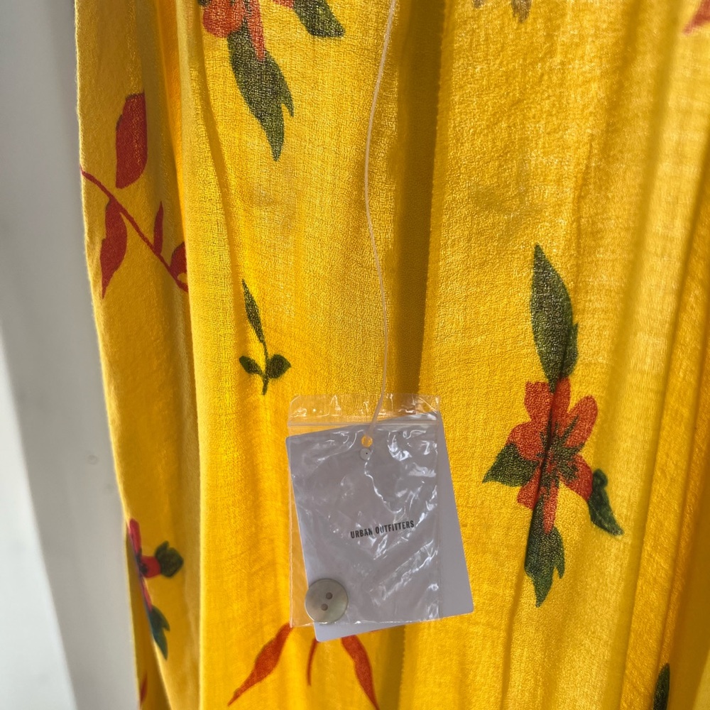 Urban Outfitters mustard floral dress - Picture 5 of 5